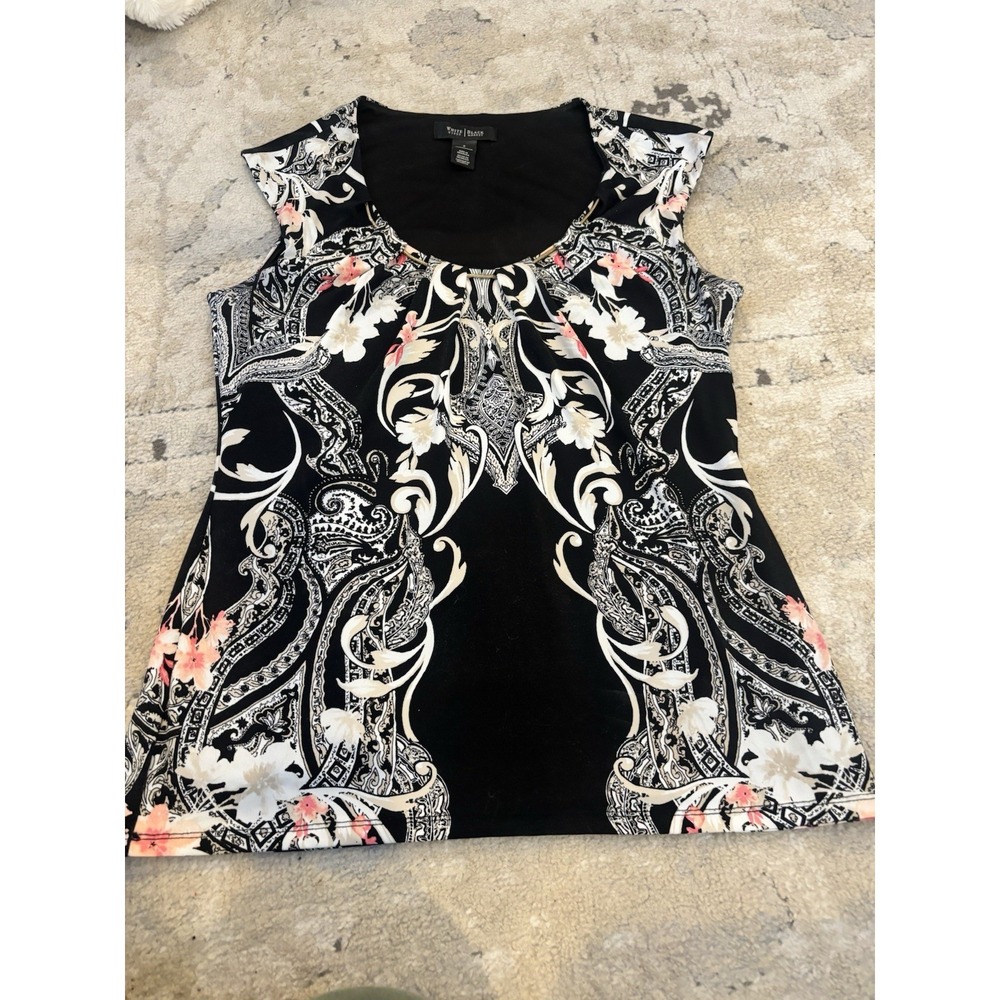 White House Black Market Small Round‎ Neck Blouse Gold Accent Floral Sleeveless